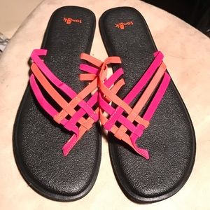Sanuk Flip Flop Sandals